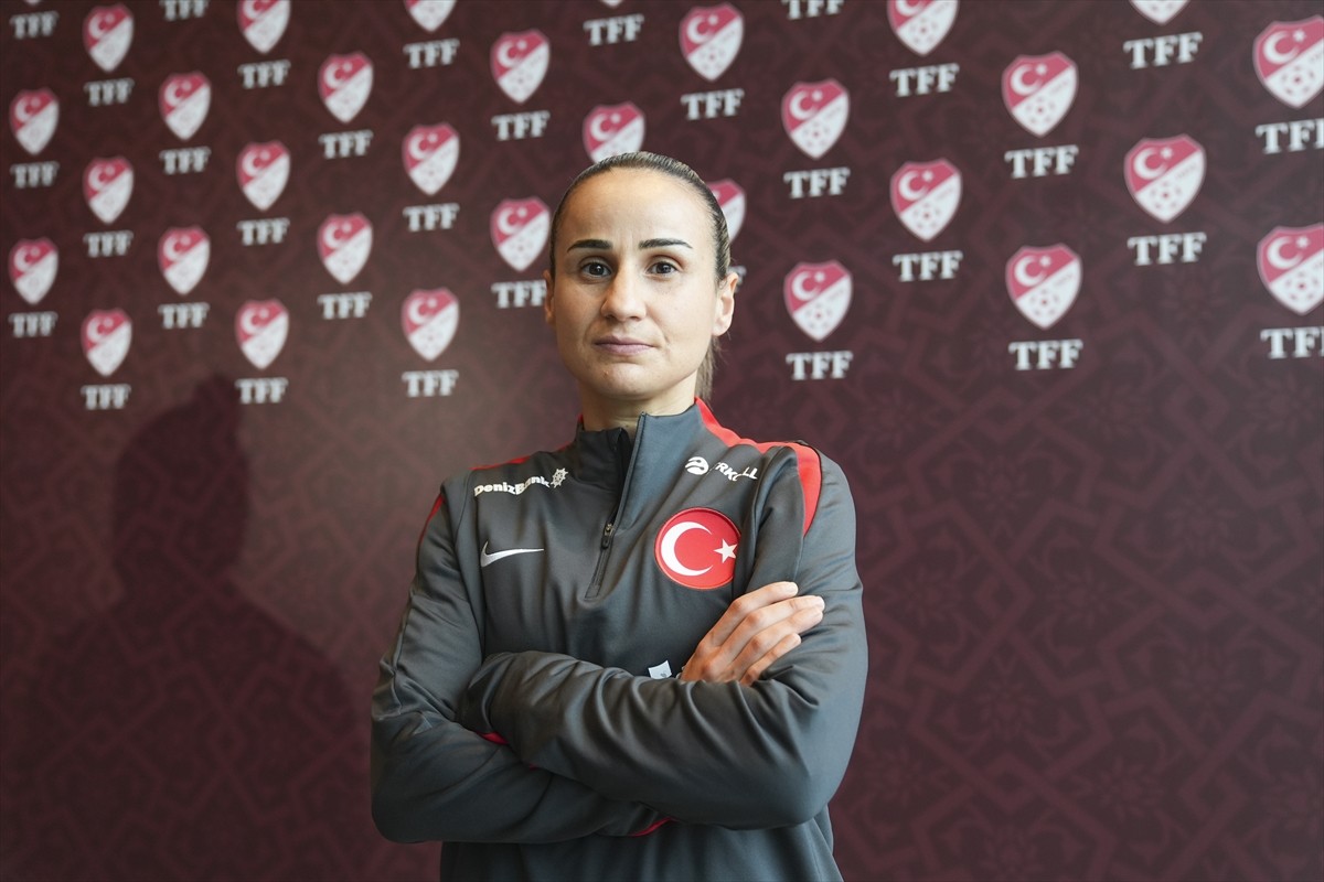 Uluslar B Ligi'nde mücadele edecek A Milli Kadın Futbol Takımı, 2. Grup'taki ilk hafta maçında 21...