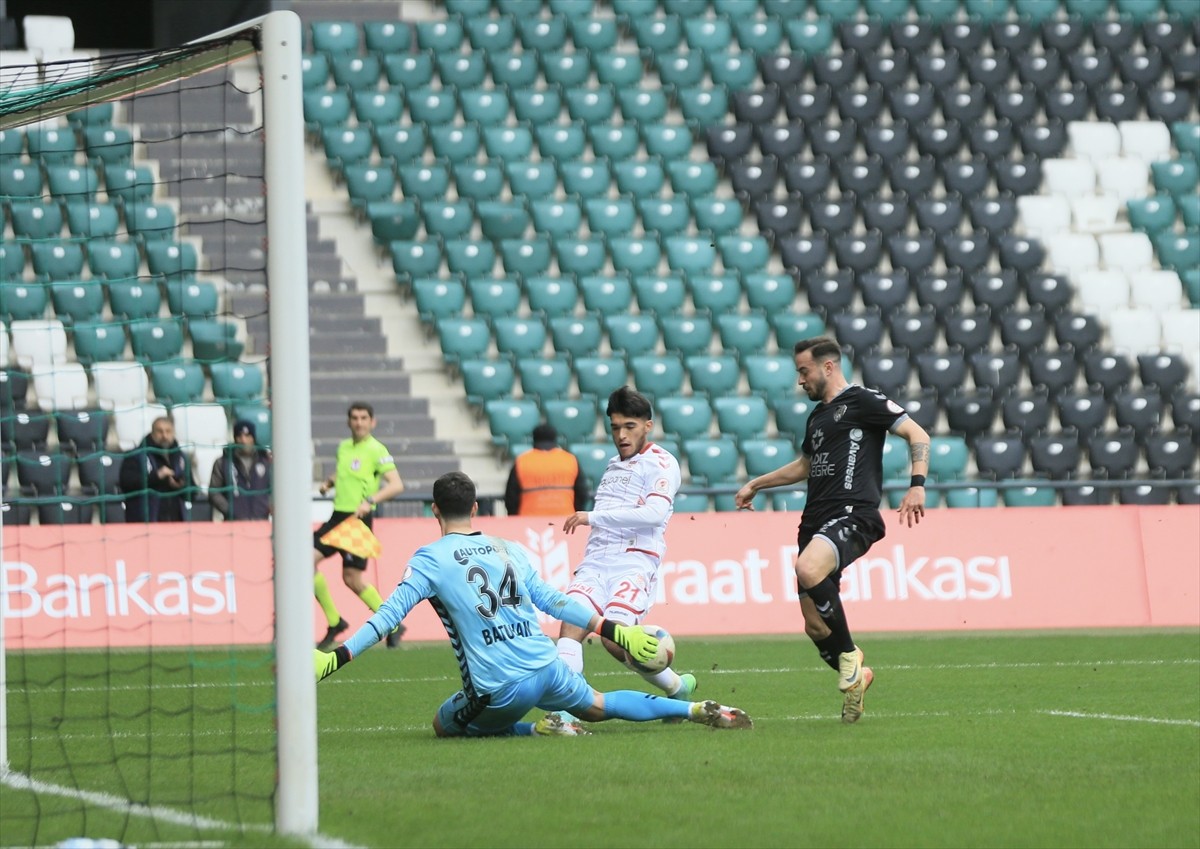 Ziraat Türkiye Kupası ikinci haftasında Kocaelispor ile Net Global Sivasspor, Yıldız Entegre...