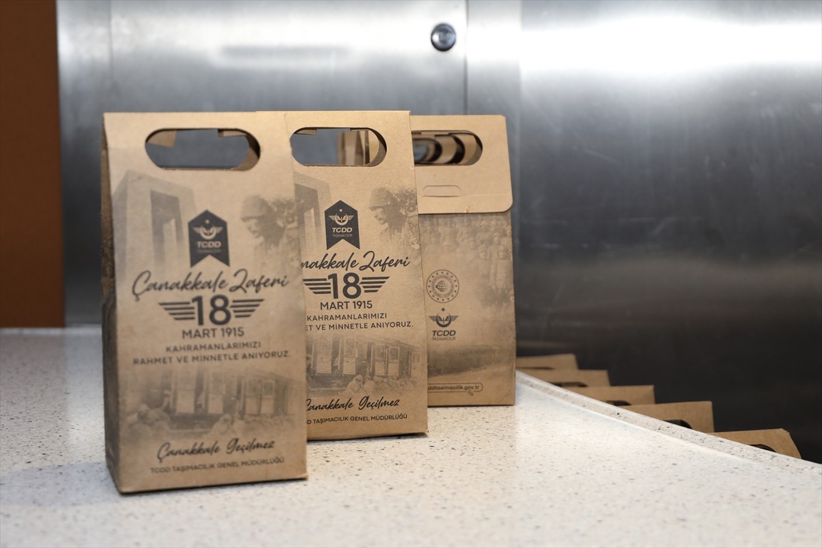 18 Mart Şehitleri Anma ve Çanakkale Deniz Zaferi'nin 110. yıl dönümünde, trenlerde Çanakkale...