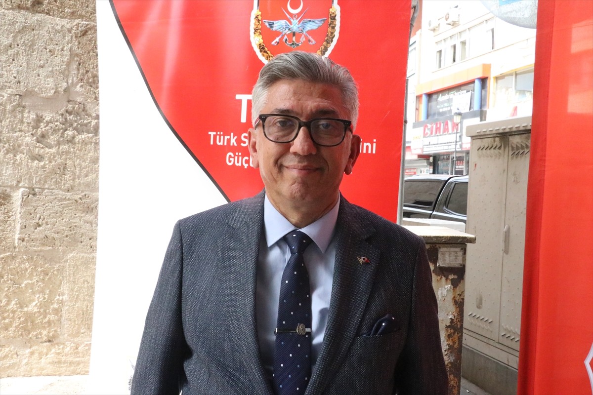 Adana'da Türk Silahlı Kuvvetlerini Güçlendirme Vakfı tarafından mevlit programı düzenlendi. Vakfın...