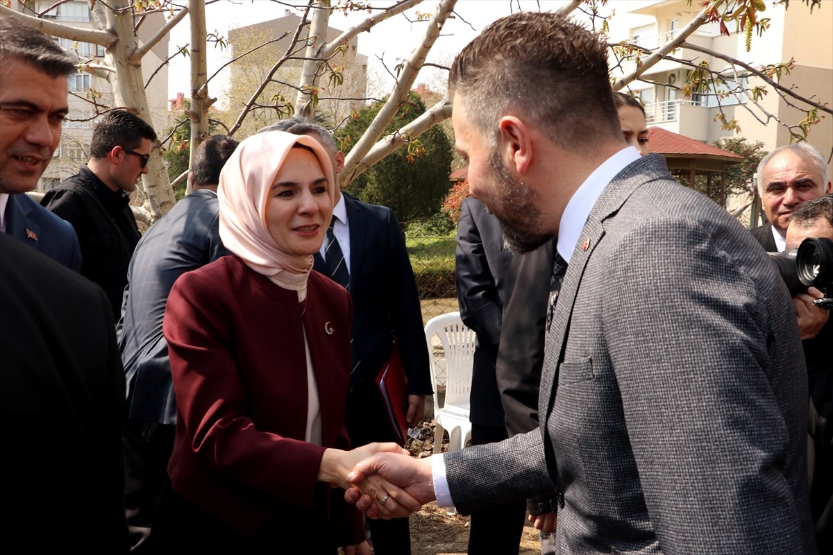 Aile ve Sosyal Hizmetler Bakanı Mahinur Özdemir Göktaş, Tekirdağ'da bayramlaşma programı...
