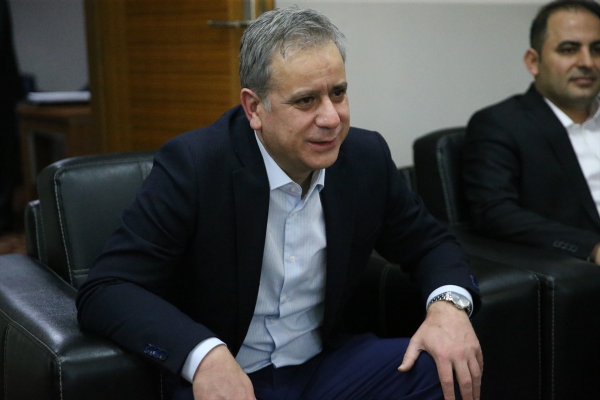 AK Parti Genel Başkan Yardımcısı ve İnsan Hakları Başkanı Hasan Basri Yalçın, çeşitli programlara...