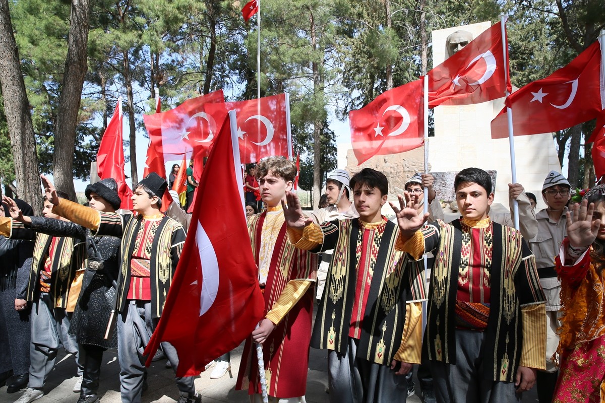 Antep Savunması'nın önemli isimlerinden Şahin Bey, şehit edilişinin 105. yıl dönümünde anıt mezarı...