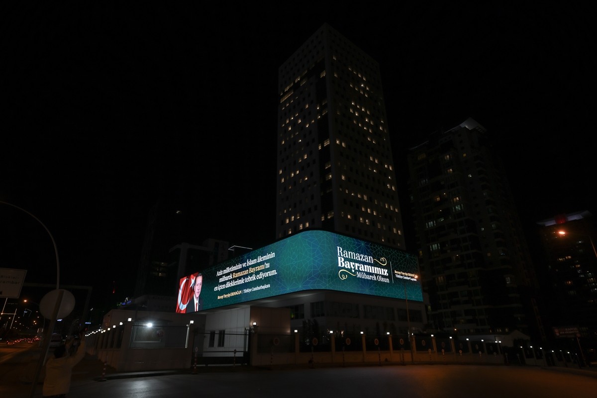 Cumhurbaşkanlığı İletişim Başkanlığının dijital ekranında, Cumhurbaşkanı Recep Tayyip Erdoğan'ın...