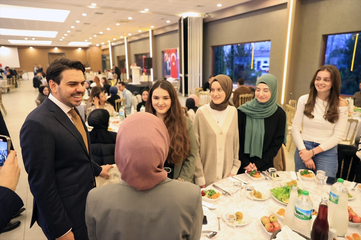 Edirne'de öğrenim gören uluslararası öğrenciler, Yurtdışı Türkler ve Akraba Topluluklar...