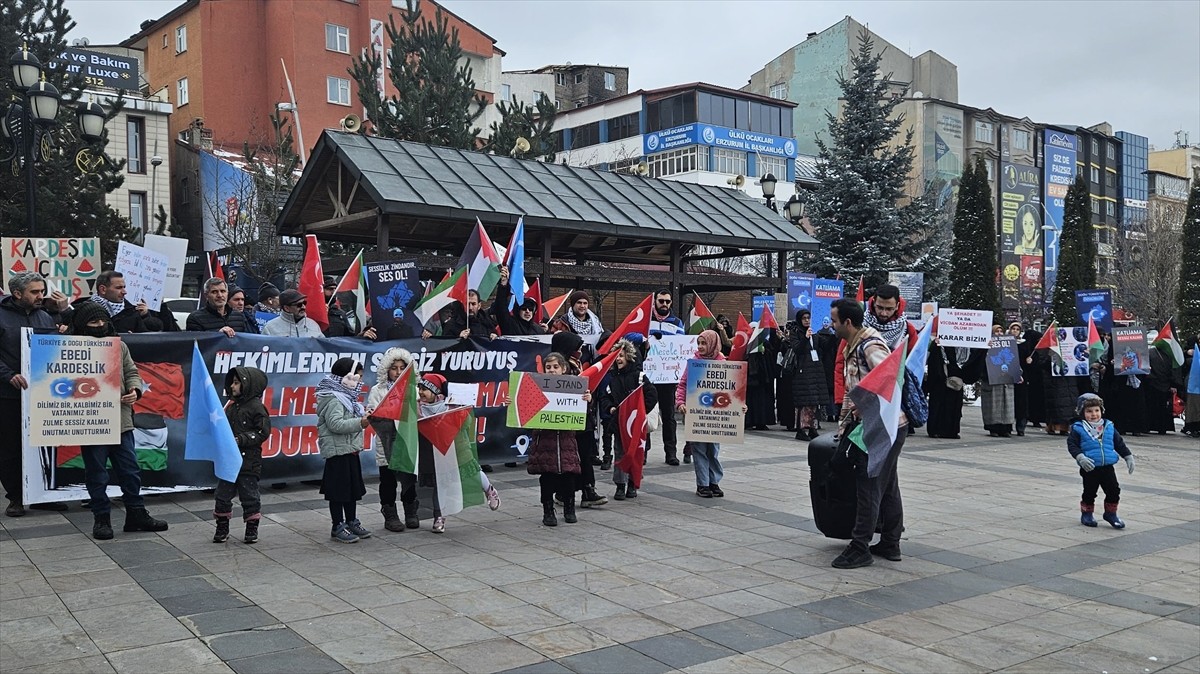 Erzurum'da görev yapan hekimler ve sağlık çalışanları, İsrail'in Gazze'ye yönelik saldırılarını...