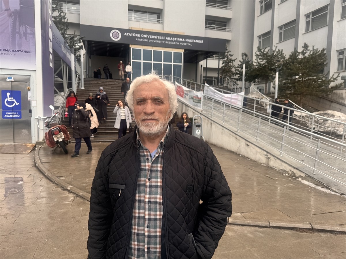 Erzurum'da, kurs merkezinin önünde oturduğu sırada yanına atılan torpilin patlaması sonucu...