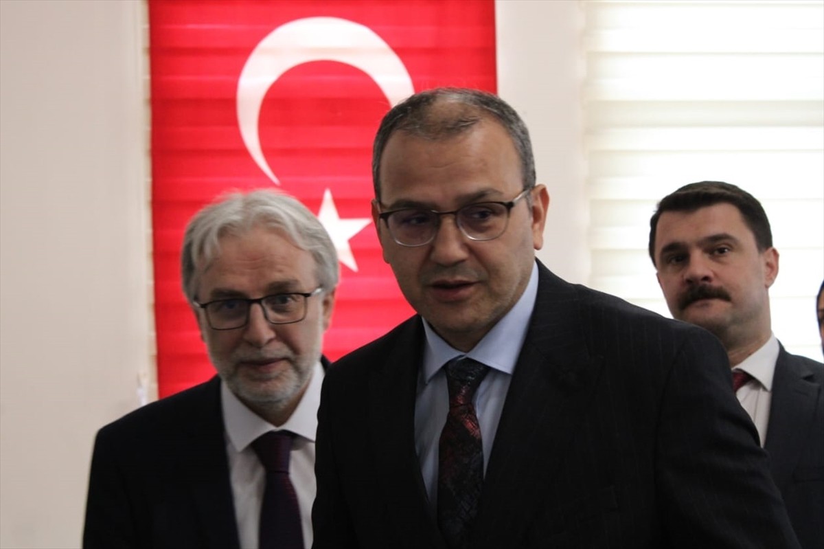 Erzurum'da, ramazan ayında mahkumların okuduğu 112 hatmin duası yapıldı. Aziziye Açık Cezaevi'nde...