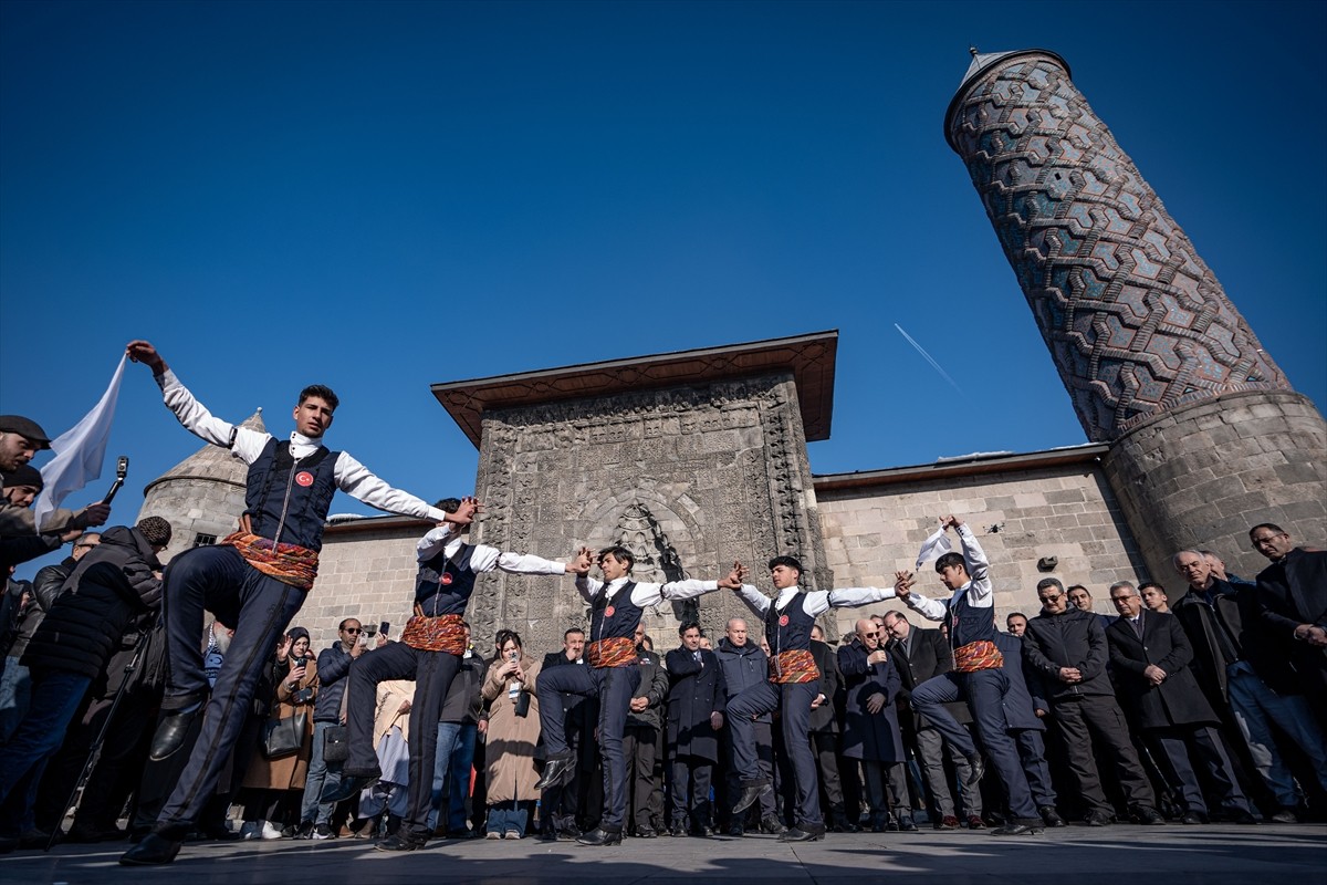 Erzurum'un Ekonomik İşbirliği Teşkilatı Ülkeleri (EİT) 2025 Turizm Başkenti ve Avrupa Kış Sporları...