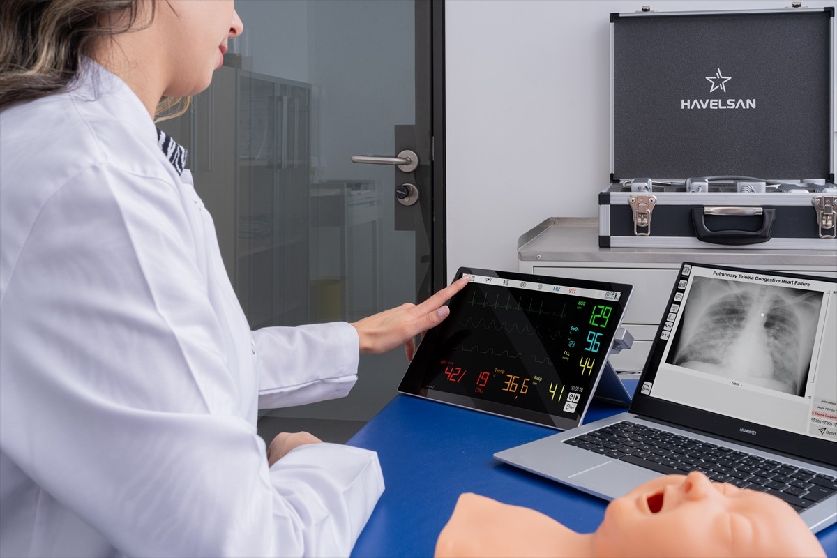 HAVELSAN, tıp eğitimine yönelik çözümü tıbbi eğitim simülatörü SimClever'ı tanıttı.