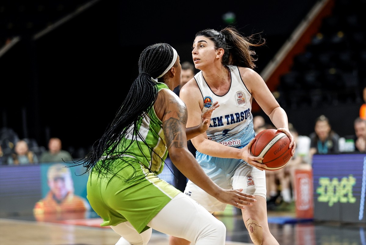 ING Kadınlar Basketbol Süper Ligi'nin 24. haftasında İlkem Yapı Tarsus Spor ile Danilos Pizza...