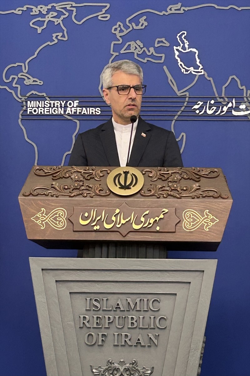 İran, ABD Başkanı Donald Trump'ın, ülke lideri Ayetullah Ali Hamaney'e hitaben yazdığı mektubun...