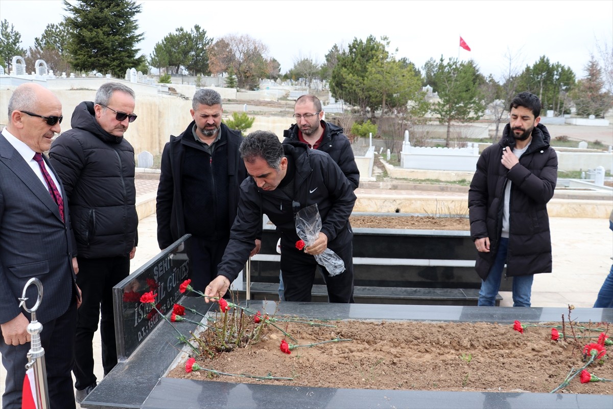 Kahramanmaraş'ta helikopterin düşmesi sonucu BBP'nin Kurucu Genel Başkanı Muhsin Yazıcıoğlu ve...