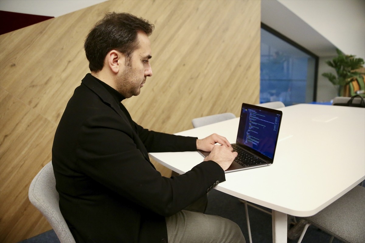 Kocaeli'de faaliyet gösteren teknoloji firması, işletmelerin sürdürülebilirlik raporlama sürecini...