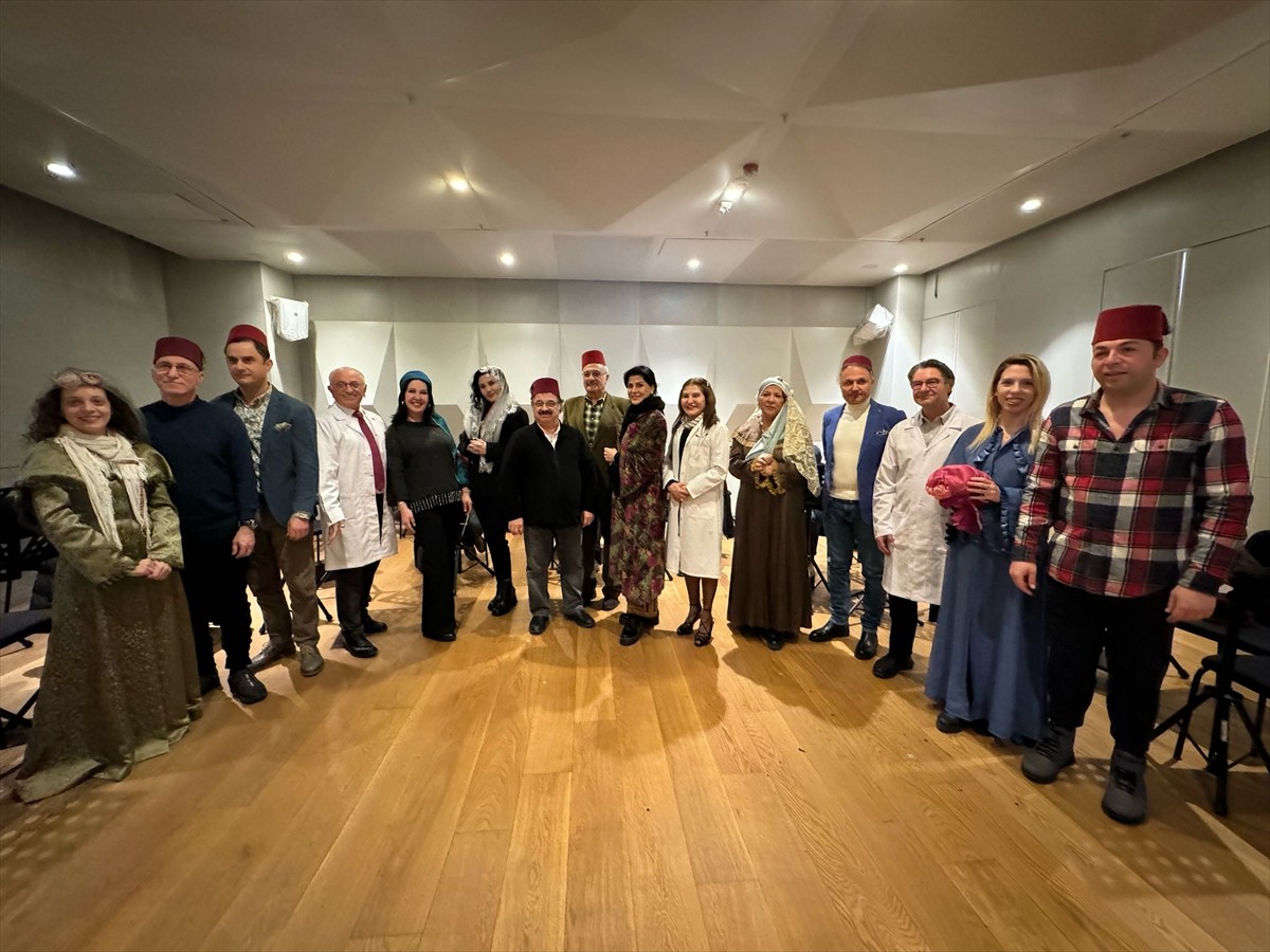 Kültür ve Turizm Bakanlığı Güzel Sanatlar Genel Müdürlüğü ile Devlet Tiyatroları iş birliğiyle...