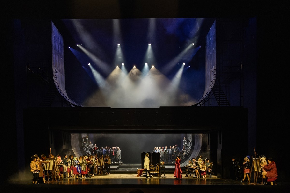 Letonyalı bas bariton Egils Silins, İstanbul Devlet Opera ve Balesi (İDOB) tarafından sahnelenen...