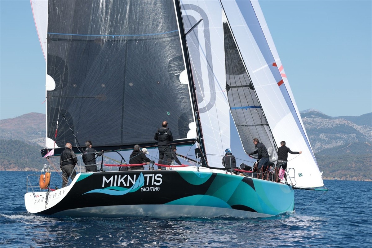 Muğla'nın Fethiye ilçesinde düzenlenen Göcek Kış Trofesi Yat Yarışları'nın 3. ayağı başladı. Göcek...