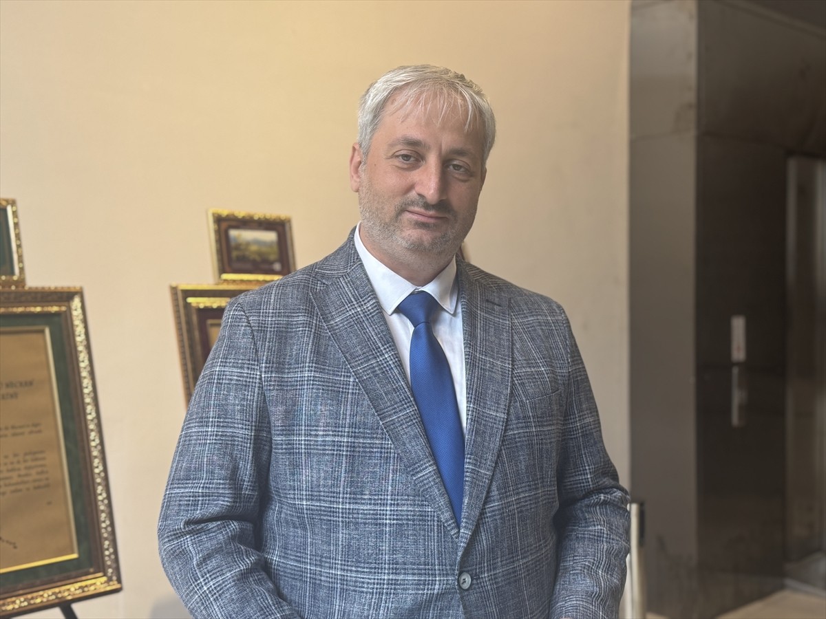 PTT Çalışanları Dayanışma Derneğince hazırlanan "Türk İslam Tarihine Yön Veren Mektuplar" sergisi...