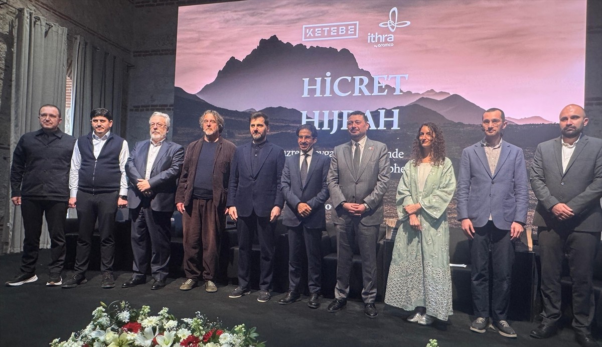 "Hicret: Hazreti Peygamber'in İzinde" belgeselinin Türkiye'deki ilk gösterimi ve aynı isimle...