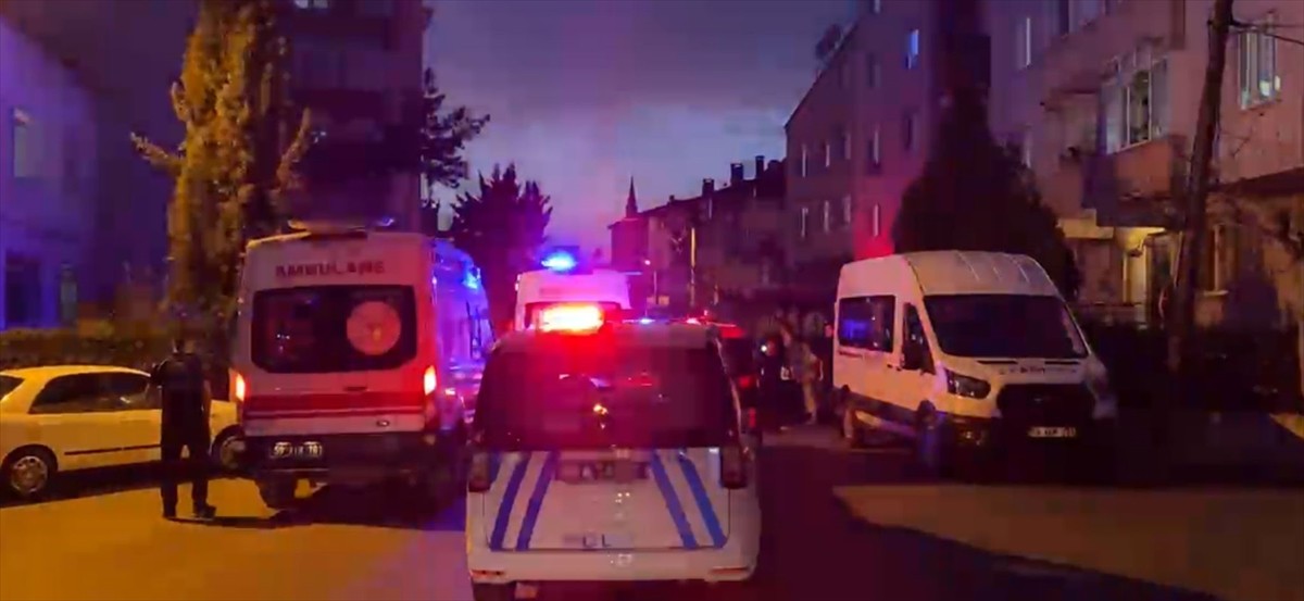 Tekirdağ'ın Çorlu ilçesinde apartman dairesinde çıkan yangında bir kişi hayatını kaybetti. Yangın...