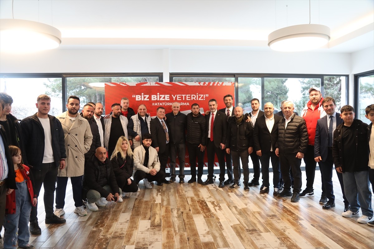 Trendyol Süper Lig ekiplerinden Reeder Samsunspor'da Ramazan Bayramı dolayısıyla bayramlaşma...