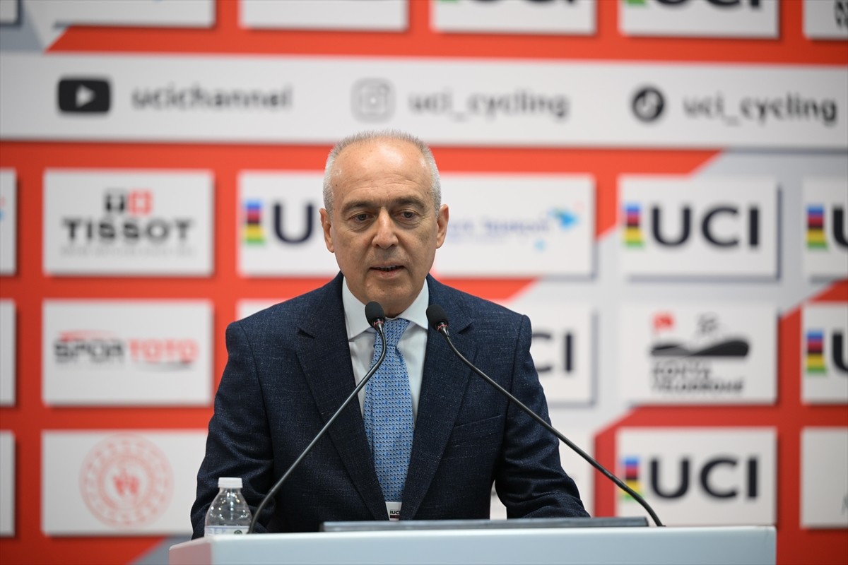 Türkiye'de ilk kez gerçekleştirilen ve 44 ülkeden 350'yi aşkın sporcunun katıldığı 2025 UCI Pist...