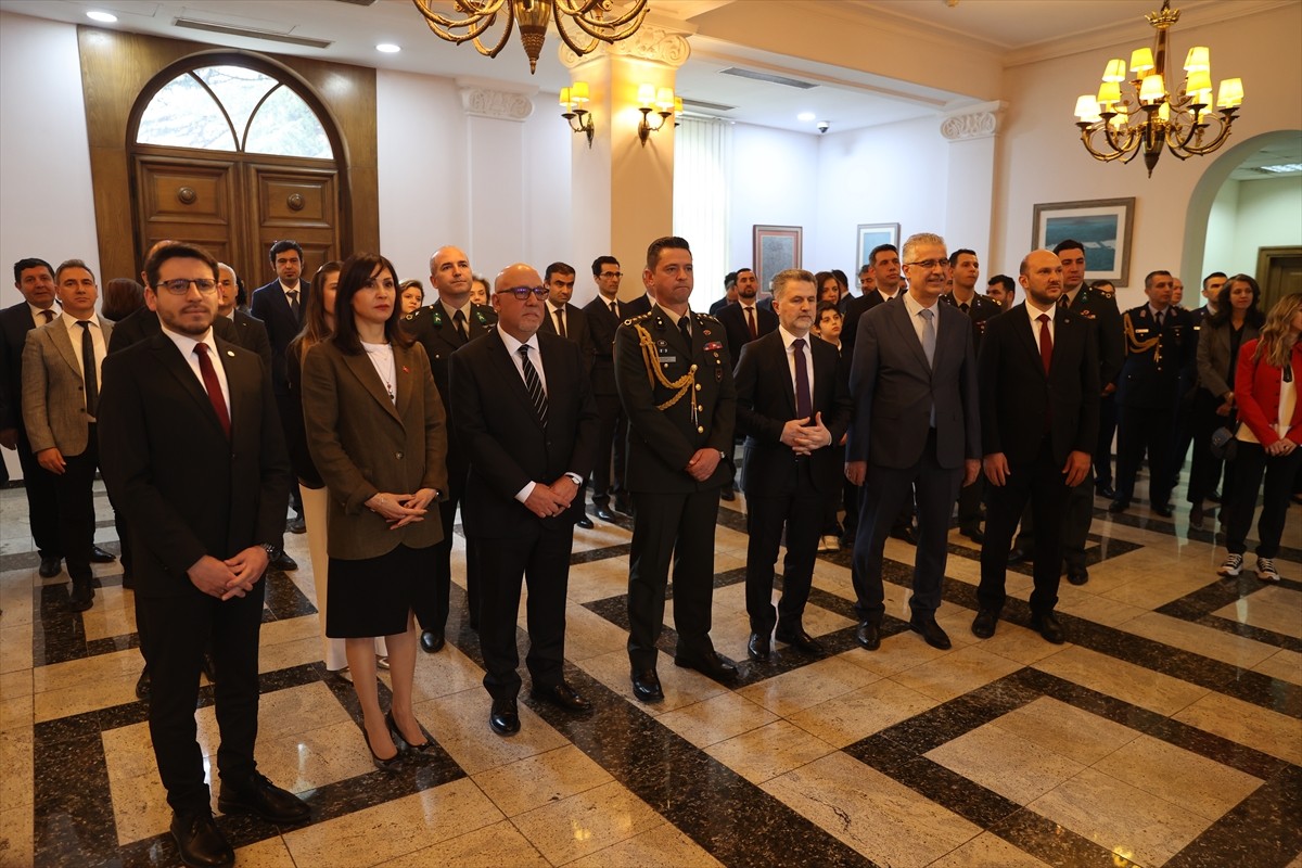 Türkiye'nin Tiflis Büyükelçiliğince 18 Mart Şehitleri Anma Günü ve Çanakkale Deniz Zaferi'nin 110....