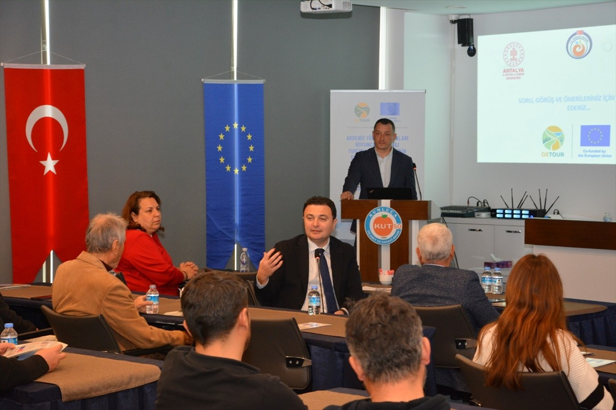 Türkiye, İtalya, Yunanistan ve Bulgaristan'ın ortaklığında gerçekleştirilen "Akdeniz Rotaları...