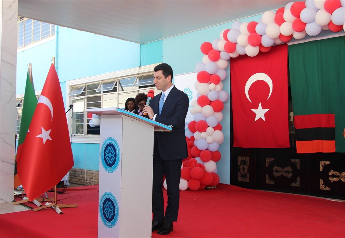 Zambiya'nın başkenti Lusaka'da bulunan FETÖ bağlantılı okullar, resmi törenle Türkiye Maarif...