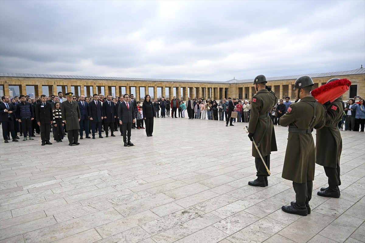 Anadolu Ajansı (AA) Yönetim Kurulu Başkanı ve Genel Müdürü Serdar Karagöz ile beraberindeki heyet...