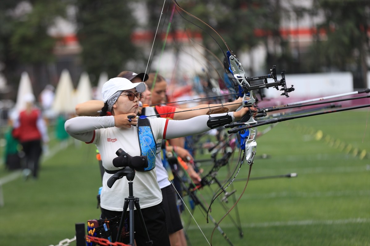Antalya'da 2025 Avrupa Okçuluk Grand Prix'sinin ilk ayağının yapıldığı müsabakaların ikinci...