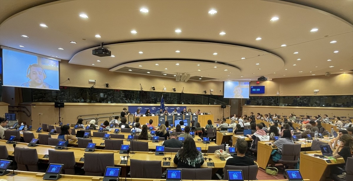 Avrupa'da aylar süren Filistin'e destek için üniversite protestolarını düzenleyen öğrenciler...