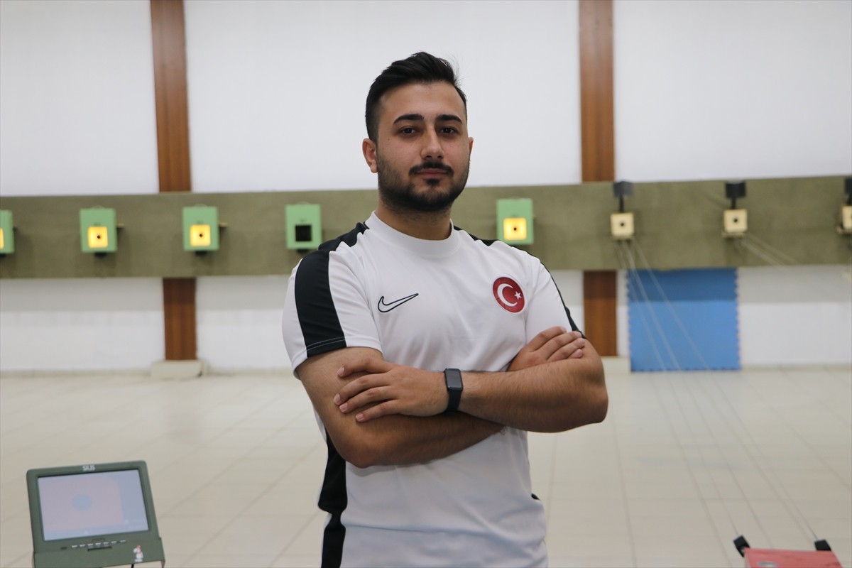 Avrupa şampiyonu milli atıcı Tunahan Tatoğlu, Dünya Şampiyonası için hazırlıklarına başladı....