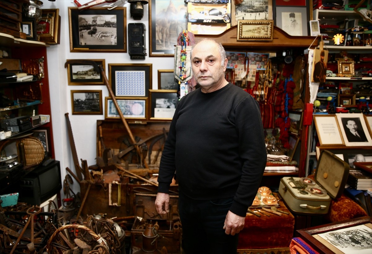 Babasının yönlendirmesiyle Giresun tarihine merak duyan Hüseyin Gazi Menteşeoğlu, 24 yılda...