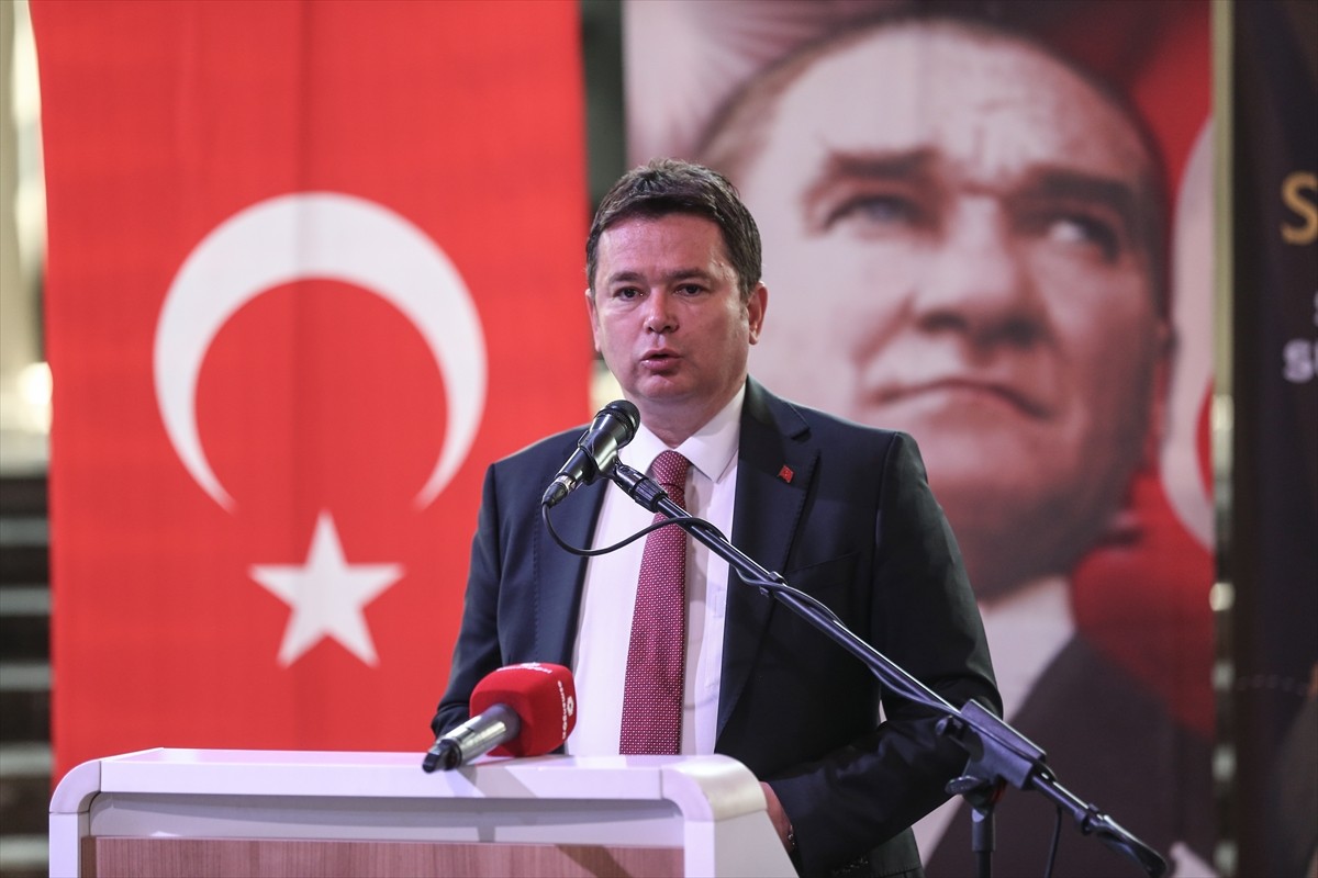 Bursa'nın fethinin 699'uncu yıl dönümü dolayısıyla gerçekleştirilen Osman Gazi'yi Anma ve...