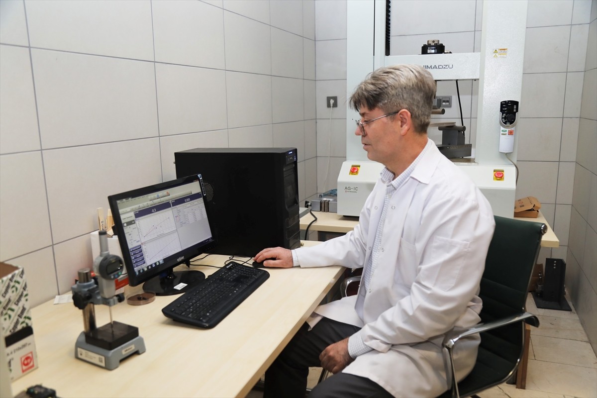 Bursa Teknik Üniversitesince (BTÜ) içeriğinde doğal lifler ve biyoplastik malzeme barındıran...