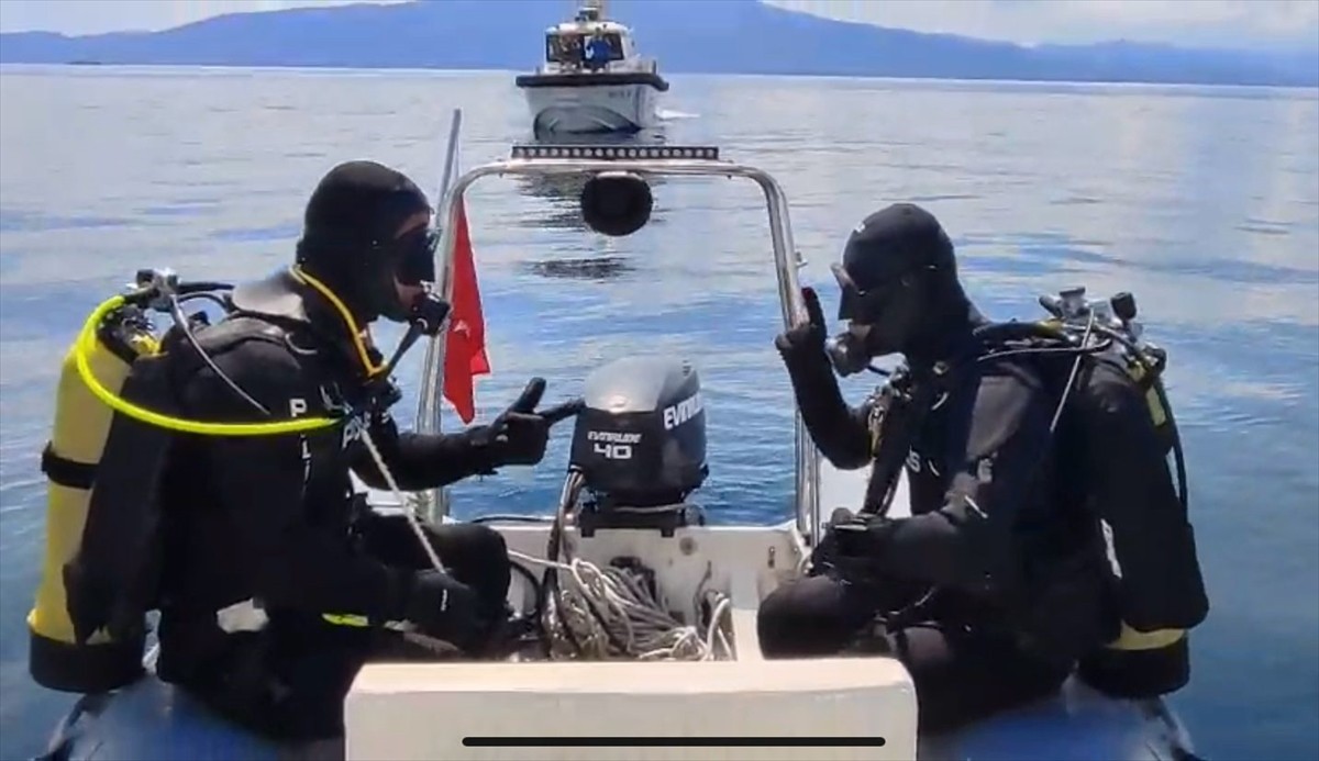 Çanakkale’nin Ayvacık açıklarında 3 Nisan'da sabah saatlerinde botun batması sonucu 9 kişinin...