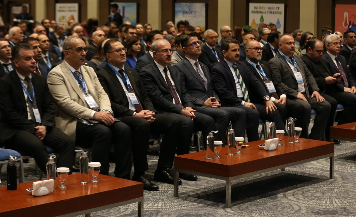 Çanakkale Valiliği, Çanakkale Belediyesi, Çanakkale Onsekiz Mart Üniversitesi (ÇOMÜ), Çanakkale...