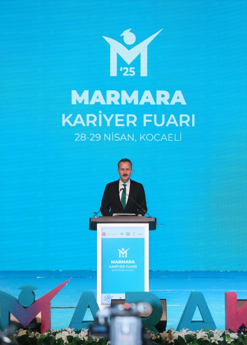 Cumhurbaşkanlığı Savunma Sanayii Başkanı Haluk Görgün, Cumhurbaşkanlığı İnsan Kaynakları Ofisi...