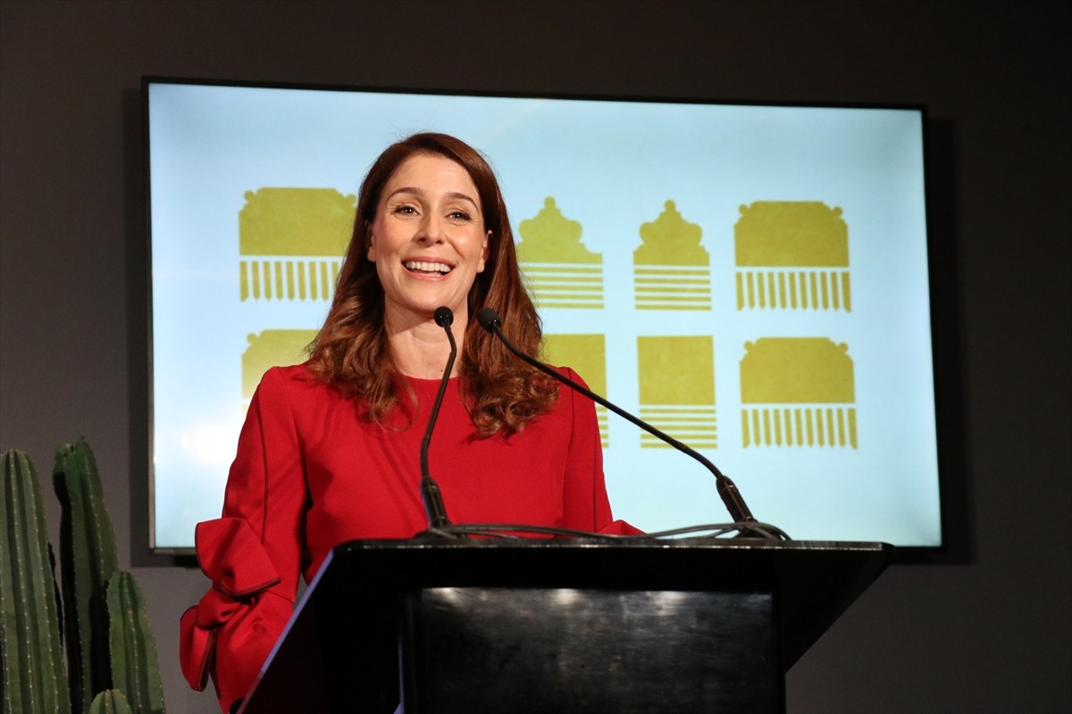 Dünyanın dört bir yanından sanatçıları bir araya getiren çağdaş sanat fuarı Art Dubai 2025, ön...