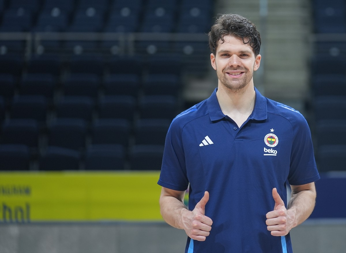 Fenerbahçe Beko Basketbol Takımı'nın milli oyuncusu Tarık Biberovic, AA muhabirine açıklama...