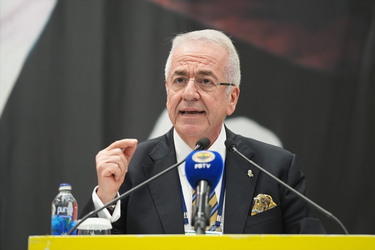 Fenerbahçe Kulübü Yüksek Divan Kurulu (YDK) toplantısı Kalamış'ta bulunan Fenerbahçe Faruk Ilgaz...