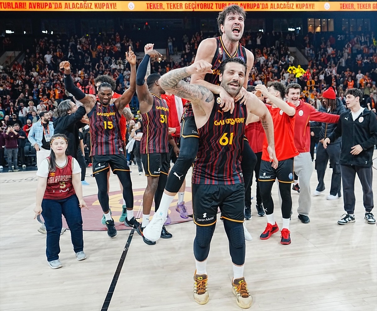 Galatasaray Erkek Basketbol Takımı, Şampiyonlar Ligi Dörtlü Final organizasyonu sonunda...