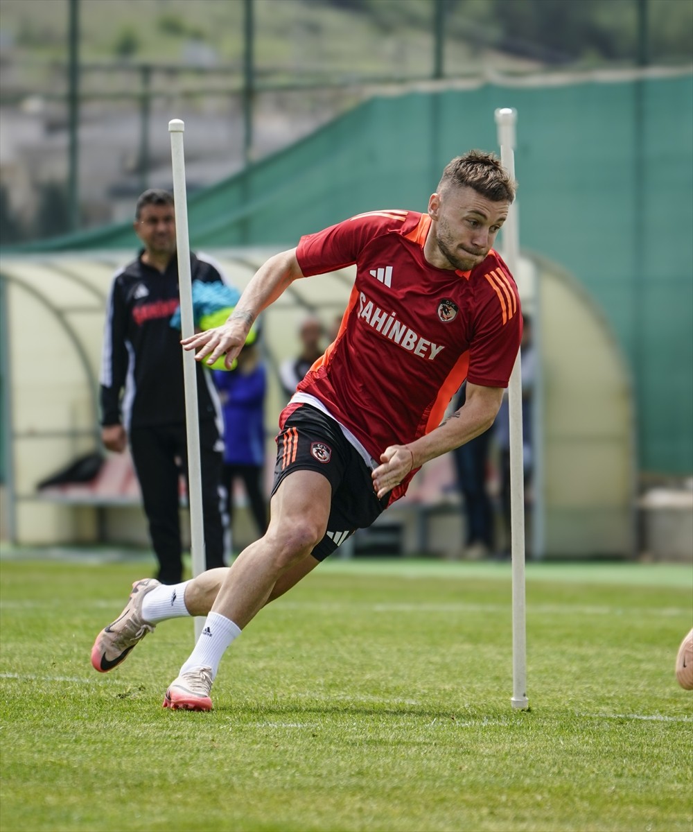 Gaziantep FK, Trendyol Süper Lig'in 34. haftasında deplasmanda Çaykur Rizespor ile yapacağı maçın...