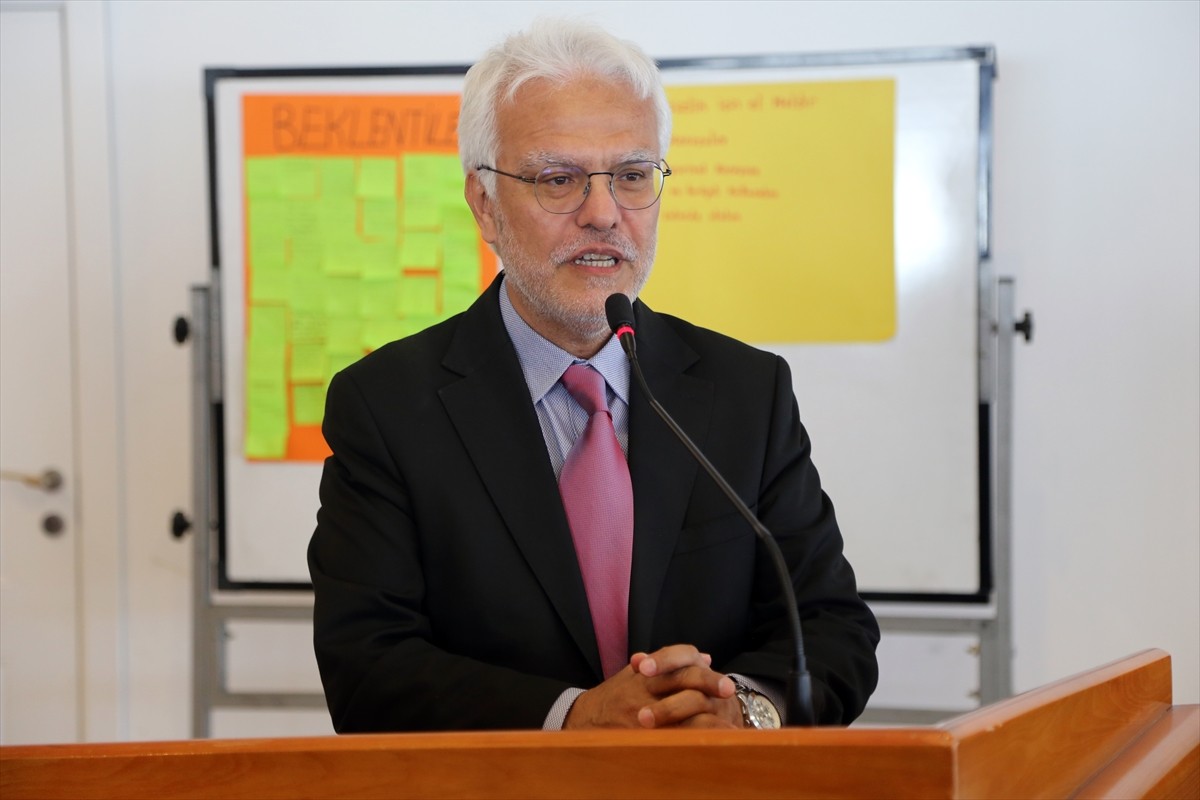 Geleceğin sanat tarihçileri Avrupa Birliği (AB) projesi kapsamında Muğla'da düzenlenen atölye...