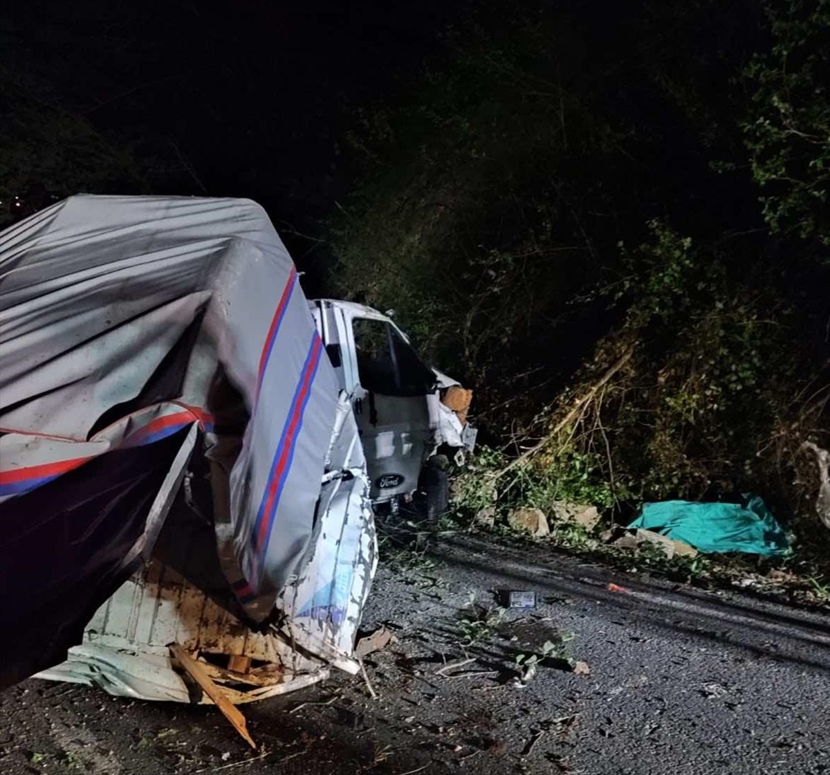 Giresun'da kamyonetin uçuruma yuvarlanması sonucu 1 kişi öldü, 1 kişi yaralandı. İhbar üzerine...