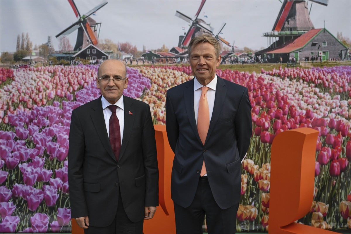 Hollanda'nın Ankara Büyükelçiliği tarafından "Kral Günü" vesilesiyle resepsiyon düzenlendi....