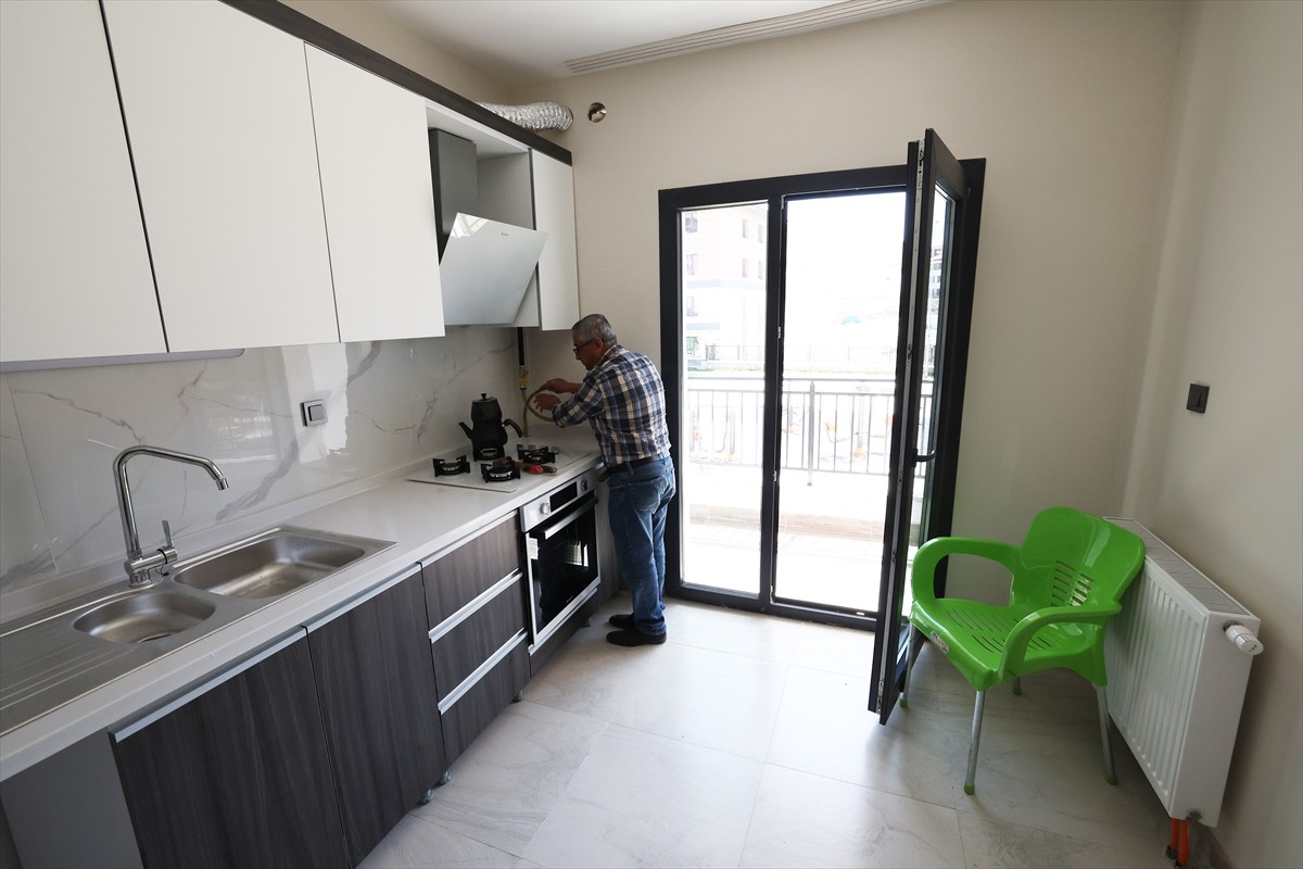 Kahramanmaraş merkezli 6 Şubat 2023'teki depremlerden etkilenen Malatya'nın Darende ilçesinde inşa...