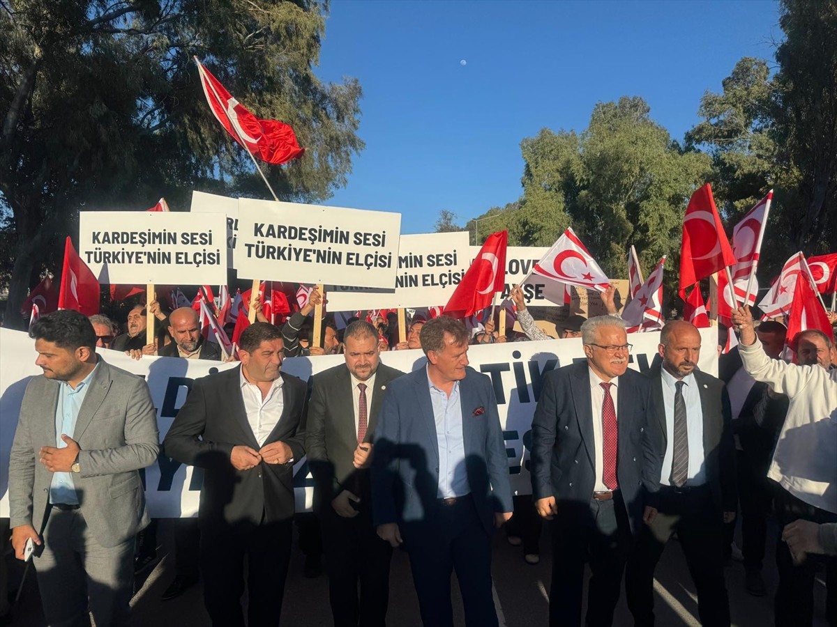 Kuzey Kıbrıs Türk Cumhuriyeti'nde (KKTC), Türkiye Cumhuriyeti Lefkoşa Büyükelçiliği'ne yönelik...