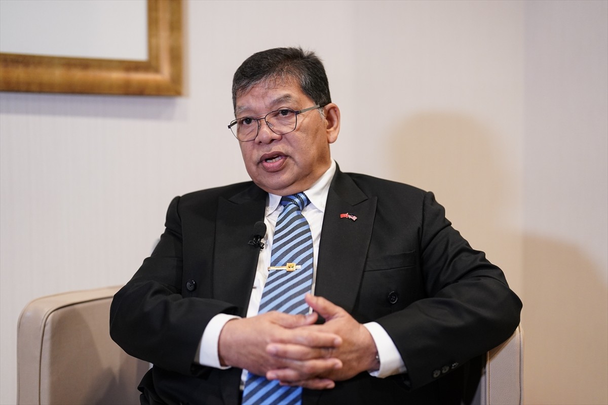 Malezya Temsilciler Meclisi Başkanı Bin Abdul, TBMM'nin girişimiyle İstanbul'da yapılacak, 13...